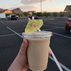 Maui Wowi Tucson - A medium size blended cappuccino (complete with tiny umbrella)