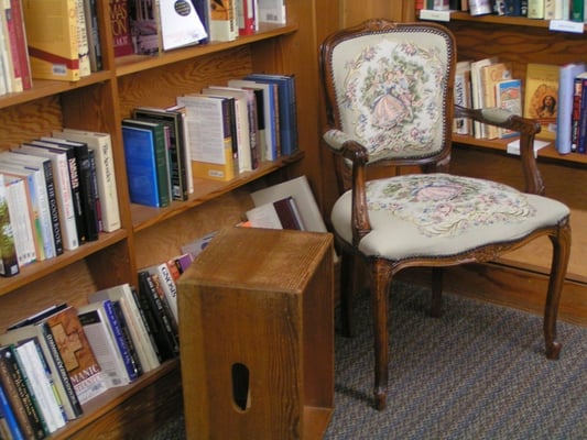 Copperfield's Books by null