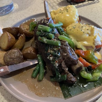 Khao Hom - Ka-Pow Short Rib Benedict - Thai Near Me - Hayward, California