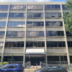 This is the entrance to Jenkintown Plaza, the building that contains my office. Sharon Jenkins, LMT is located on the fourth floor, Rm 430