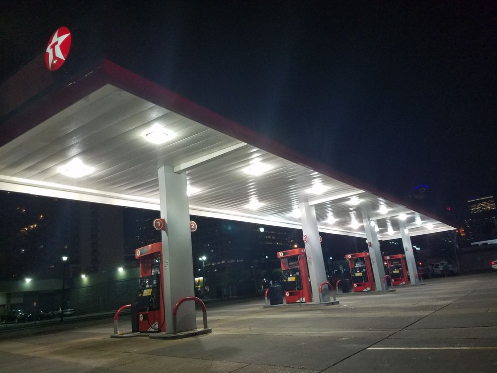 DOWNTOWN EXXON CAR CARE CLINIC Updated September 2024 2111 Fannin