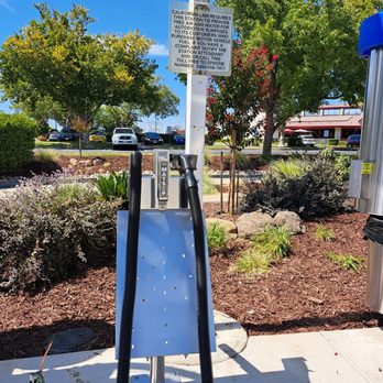 CleanMixx Express Wash - Two types of vacuums - Car Wash Near Me - Roseville, California CleanMixx Express Wash - Two types of vacuums - Car Wash Near Me - Roseville, California