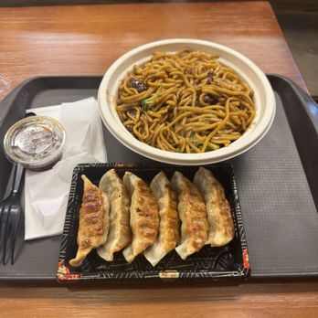 The Bowl - Pot stickers pork and eggs noodles with beef and broccoli in teriyaki sauce. - Salad Near Me - Colonie, New York The Bowl - Pot stickers pork and eggs noodles with beef and broccoli in teriyaki sauce. - Salad Near Me - Colonie, New York