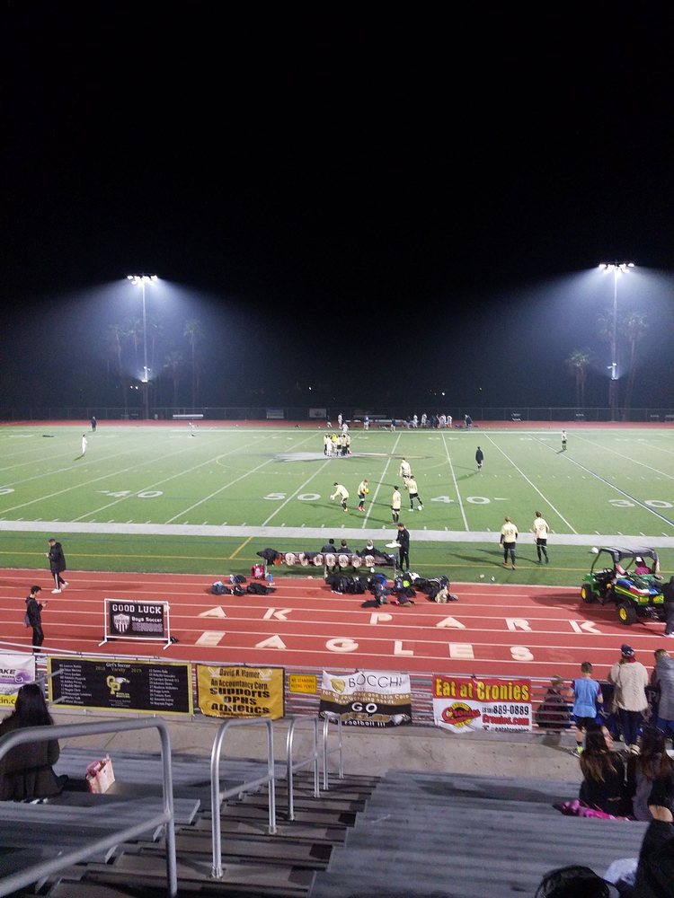 OAK PARK HIGH SCHOOL Middle Schools & High Schools 899 Kanan Rd