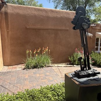Canyon Road - Art Galleries Near Me - Santa Fe, New Mexico