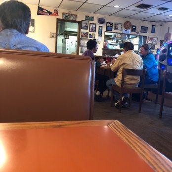 Frank The Pizza King - It's a hole in the wall! But those are sometimes the best let's try this!!! - Pizza Near Me - Englewood, Colorado