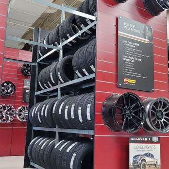 Les Schwab Tire Center - Yes, they have tires. - Tires Near Me - Arlington, Washington Les Schwab Tire Center - Yes, they have tires. - Tires Near Me - Arlington, Washington