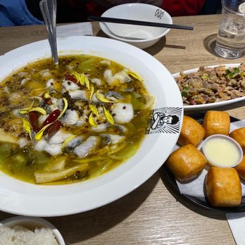 B2J Fish Soup - Fish, gizzard, fried bun - Szechuan Near Me - Gaithersburg, Maryland B2J Fish Soup - Fish, gizzard, fried bun - Szechuan Near Me - Gaithersburg, Maryland