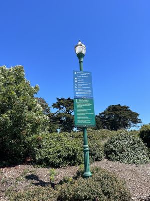 Alamo Square Park by null