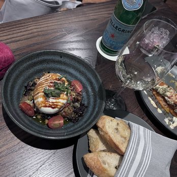 Copper Vine Inn - Beautiful version of caprese - Wine Bars Near Me - New Orleans, Louisiana