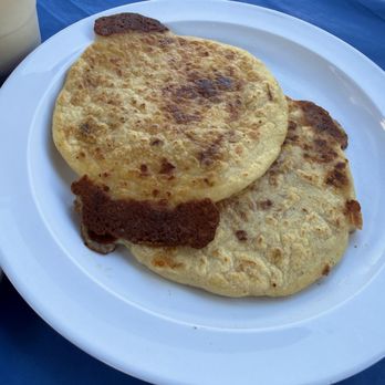 Pupuseria Garcia - Pupusa de Revuelta - Food Trucks Near Me - Modesto, California Pupuseria Garcia - Pupusa de Revuelta - Food Trucks Near Me - Modesto, California