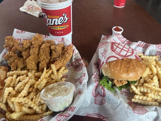 Raising Cane's Chicken Fingers by null