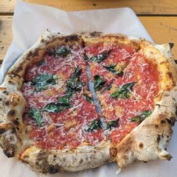 Marinara pizza