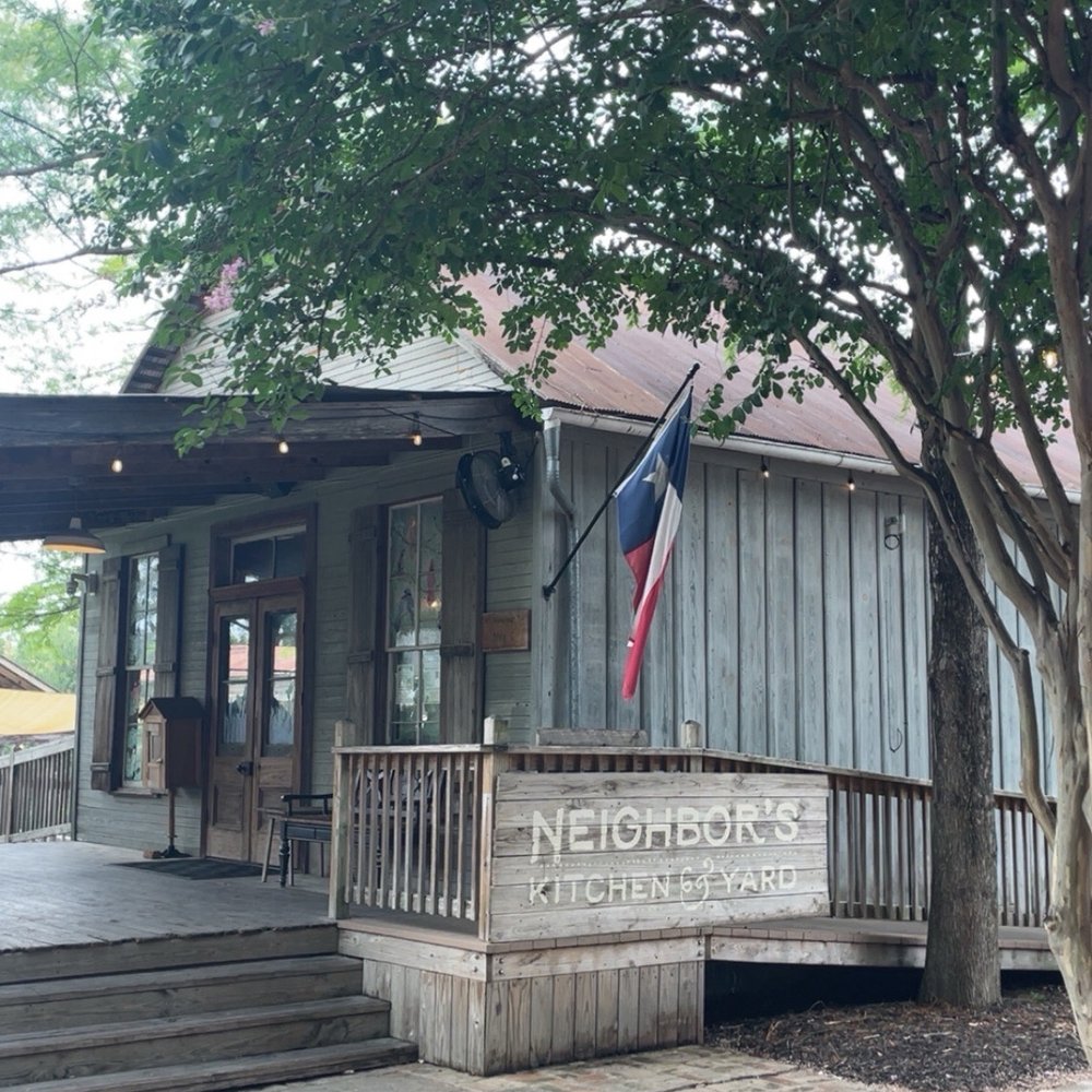 Neighbor's Kitchen & Yard - Pizza Near Me - Bastrop, Texas