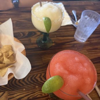 La Perlita - Margaritas!!!! - Mexican Near Me - Palm Springs, California La Perlita - Margaritas!!!! - Mexican Near Me - Palm Springs, California