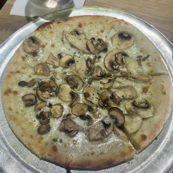 Moku Kitchen - Mushroom pizza ($12 happy hour) - Cocktail Bars Near Me - Honolulu, Hawaii