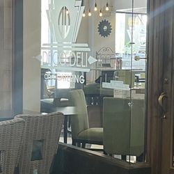 Deco Deli