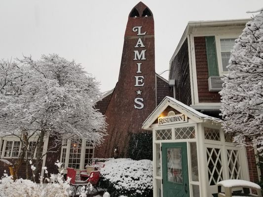 Lamies Inn and The Old Salt Restaurant by null