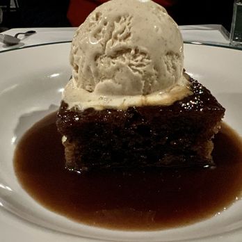 Dingles Public House - Sticky toffee pudding - Gastropubs Near Me - San Francisco, California