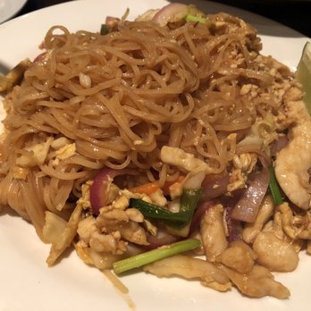 Fusion 25 - Pad Thai with Chicken - Japanese Near Me - Newtown, Connecticut Fusion 25 - Pad Thai with Chicken - Japanese Near Me - Newtown, Connecticut