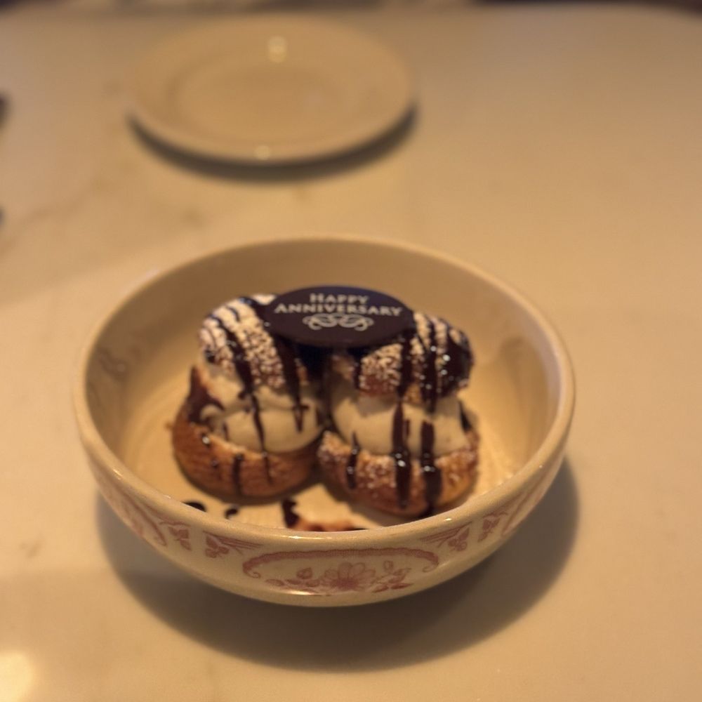 Le Ame - Profiteroles - Steakhouses Near Me - Phoenix, Arizona Le Ame - Profiteroles - Steakhouses Near Me - Phoenix, Arizona