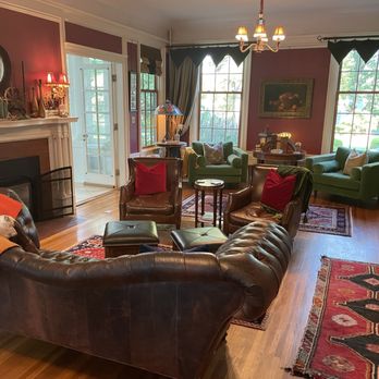 16 Elm Heritage Hotel - Bed & Breakfast Near Me - Trumansburg, New York 16 Elm Heritage Hotel - Bed & Breakfast Near Me - Trumansburg, New York