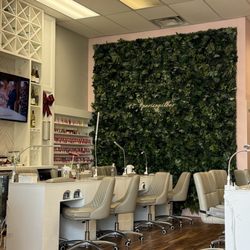 Paris Nail Bar