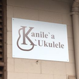 Great place to learn about ukulele's or purchase an piece of art