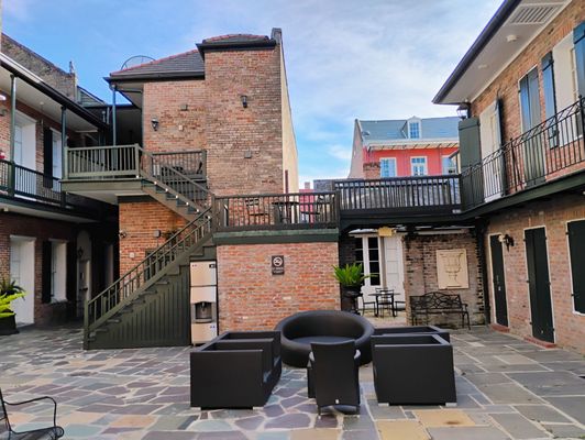 Chateau Hotel New Orleans by null