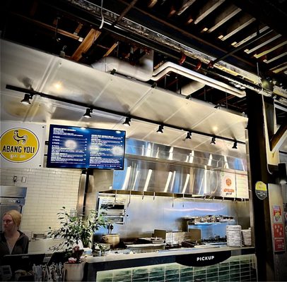 Abang Yoli Malcolm Yards by null