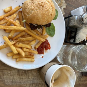 River & Rail Cafe - Vegan gf BLT with French Fries and dairy alternative cappuccino - Cafes Near Me - New Milford, Connecticut River & Rail Cafe - Vegan gf BLT with French Fries and dairy alternative cappuccino - Cafes Near Me - New Milford, Connecticut