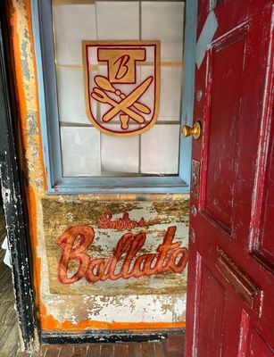 Emilio's Ballato by null