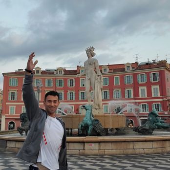 Place Masséna - Clayton Cohn at Fountaine du Soleil - Public Plazas Near Me - Nice, 06 Place Masséna - Clayton Cohn at Fountaine du Soleil - Public Plazas Near Me - Nice, 06