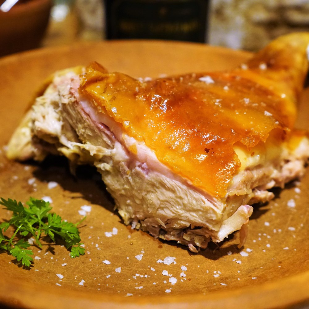 Sabor - Half Segovian Suckling Pig - Spanish Near Me - London, XGL