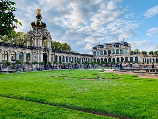 Dresden Zwinger by null