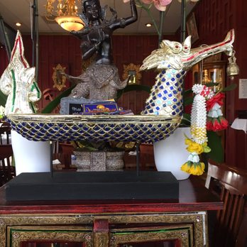 Chao Praya - Thai Near Me - Novato, California