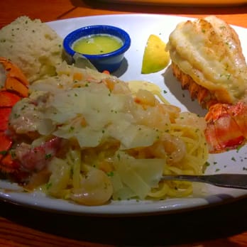Red Lobster - Lobster Lover's Dream - Seafood Near Me - Fairfield, California