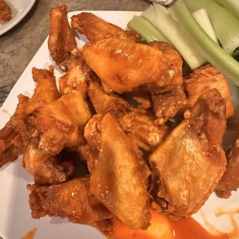 Next Door Pub - Buffalo wings - Pizza Near Me - Lake Geneva, Wisconsin