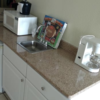 The Capes Hotel - Kitchenette area - Hotels Near Me - Virginia Beach, Virginia The Capes Hotel - Kitchenette area - Hotels Near Me - Virginia Beach, Virginia