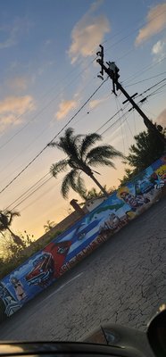 10025 Lakewood Blvd by null