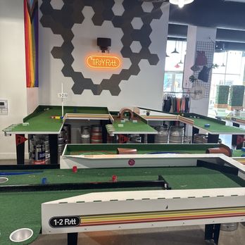 Tipsy Putt - Table top golf - Pubs Near Me - Emeryville, California Tipsy Putt - Table top golf - Pubs Near Me - Emeryville, California
