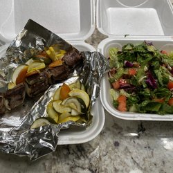 Side salad with the Lamb Kabab