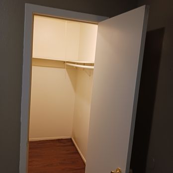 Brewer maintenance and construction - a closet in a house - General Contractors Near Me Brewer maintenance and construction - a closet in a house - General Contractors Near Me