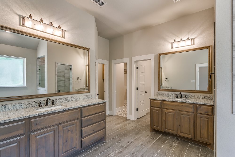 BROOKSON BUILDERS Updated October 2024 118 Photos 805 W 1st St