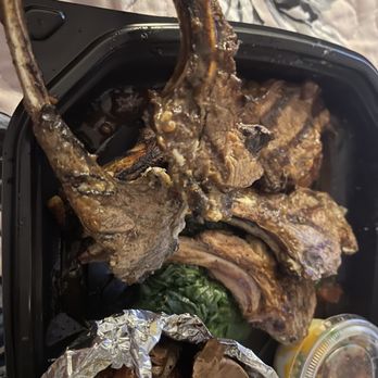 LongHorn Steakhouse - Steakhouses Near Me - Independence, Missouri