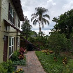 Home Choice Rentals - Accented Landscaping