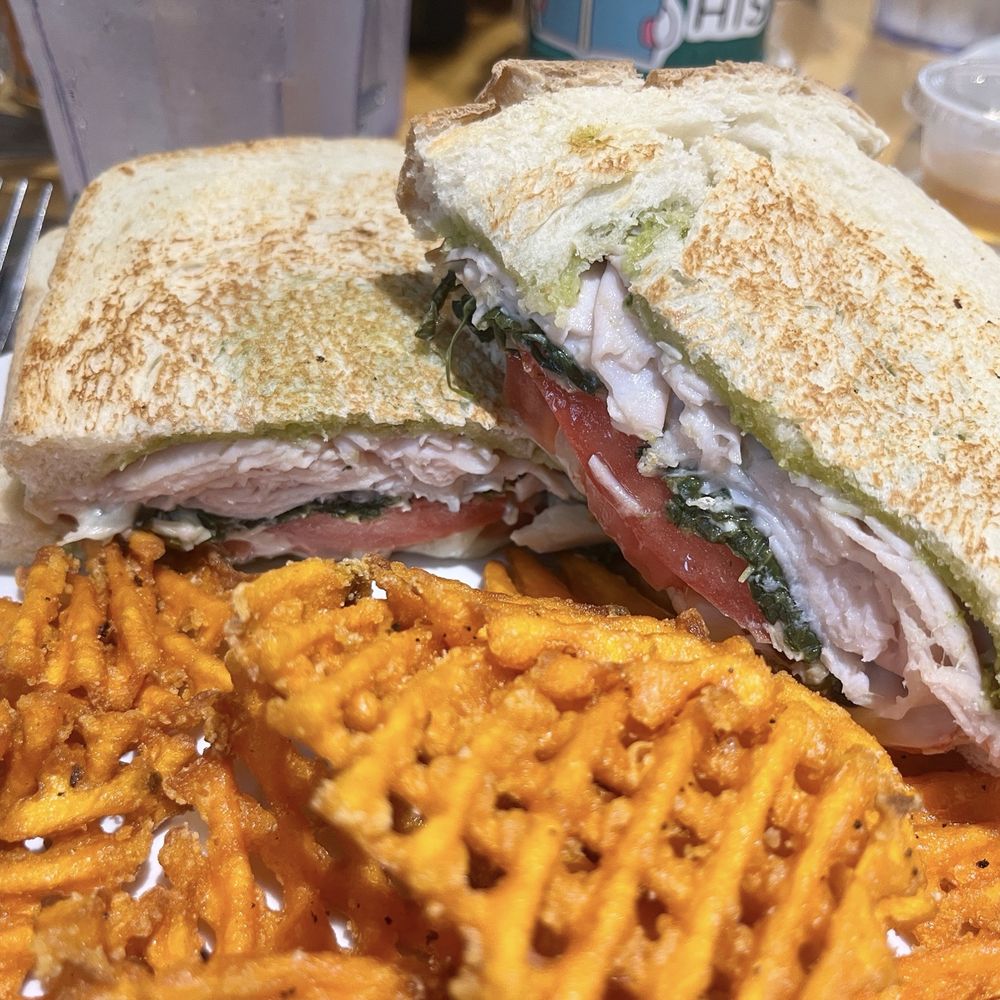 Kaye's Kitchen - American Near Me - Newland, North Carolina Kaye's Kitchen - American Near Me - Newland, North Carolina