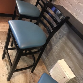 Fratelli's Pizza - Seating - Pizza Near Me - Grand Rapids, Michigan Fratelli's Pizza - Seating - Pizza Near Me - Grand Rapids, Michigan