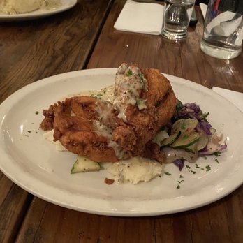 Silver Queen Cafe - Southern fried chicken with mashed potatoes and sautéed veggies. - Breakfast & Brunch Near Me - Baltimore, Maryland