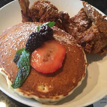 Lucille's - Hot cakes with wings - New American Near Me - Houston, Texas